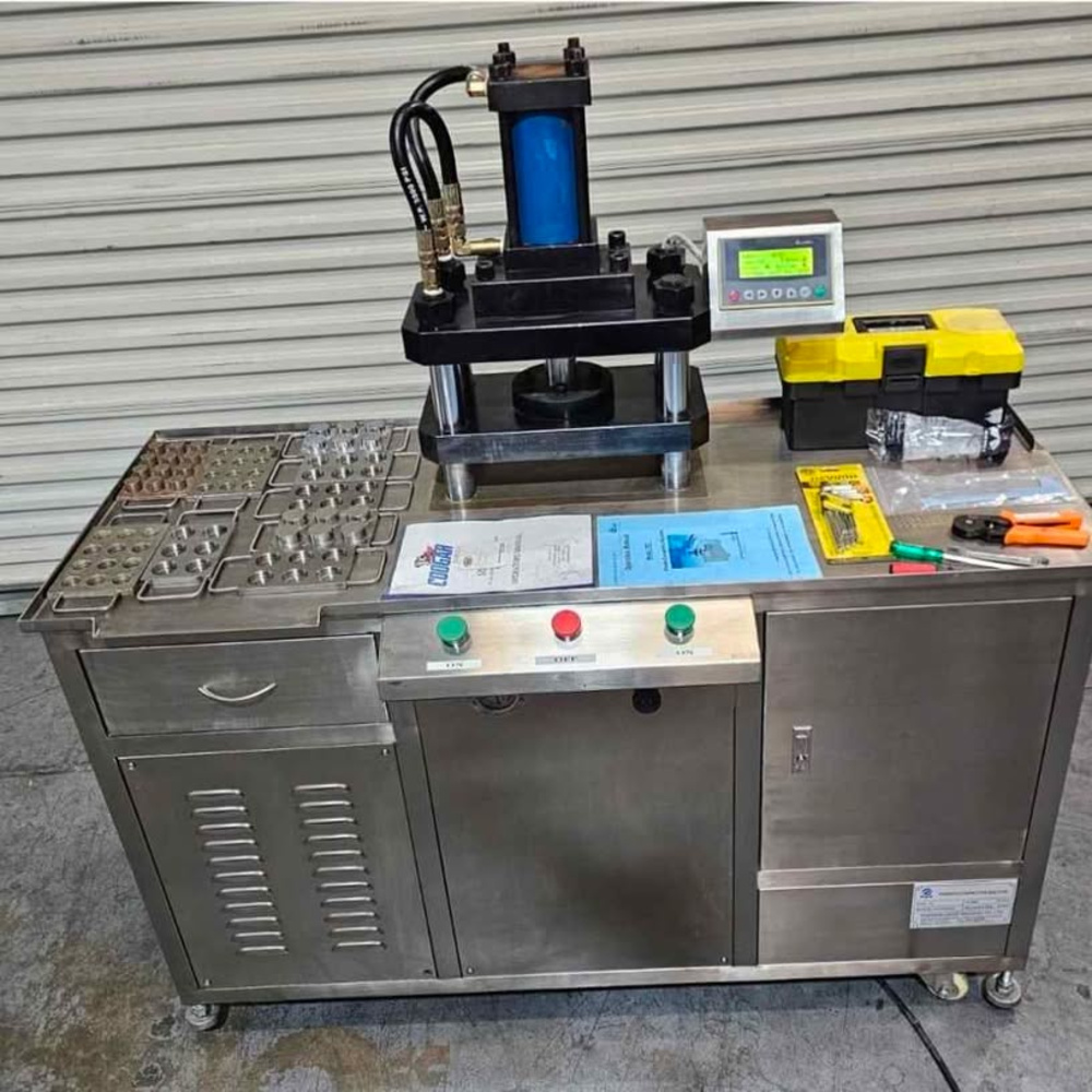 Semi-automatic Hydraulic Powder Compacting Machine for Industrial Production